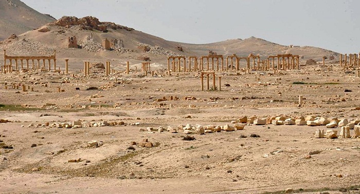 Un séisme secoue Palmyre suite à l`explosion d`un champ de gaz à Homs